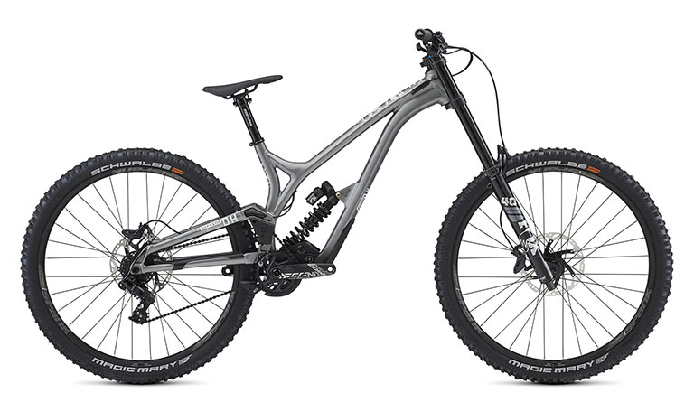 SUPREME DH 29 RACE
